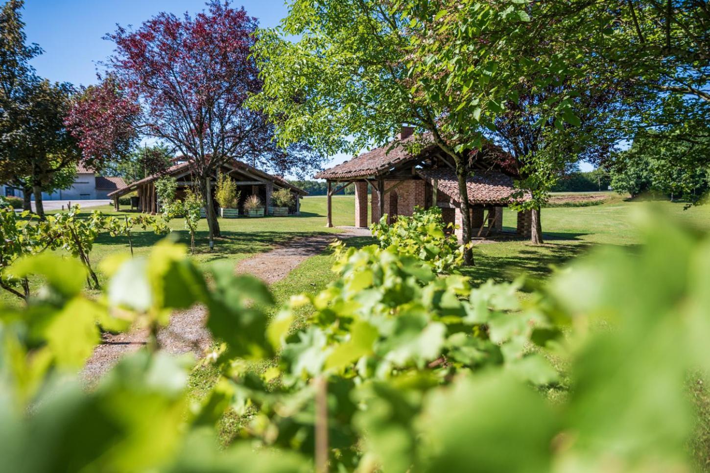 Le Relais Des Tuileries Hotel Sereilhac Екстериор снимка